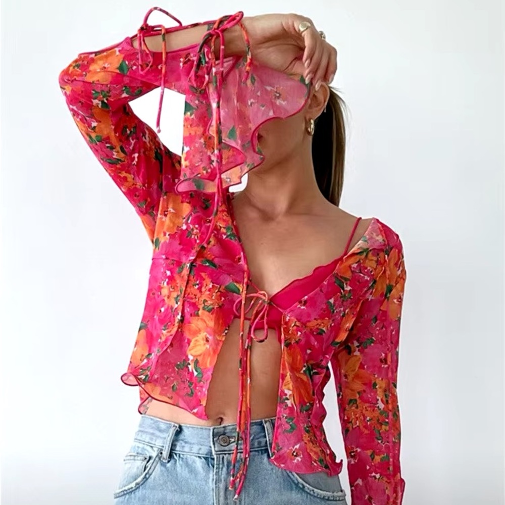 Rumored East End Top In Electric Begonia